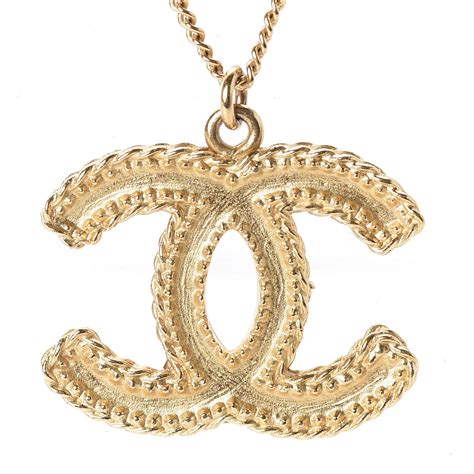 women's chanel necklace cc|chanel necklace official website.